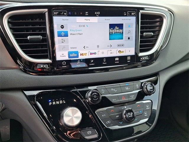 New 2026 Chrysler Voyager LX image 8