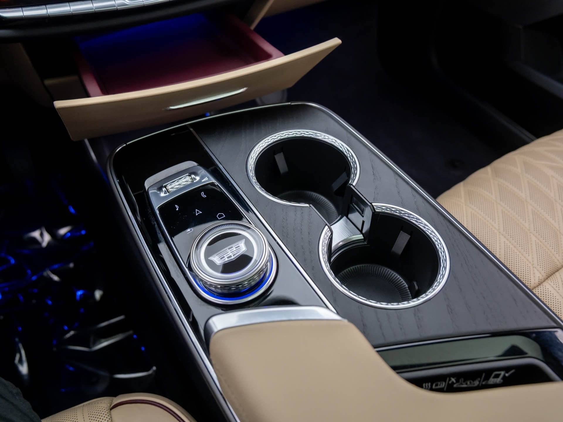 Certified 2024 Cadillac Lyriq Sport w/ Nappa Leather Package image 32