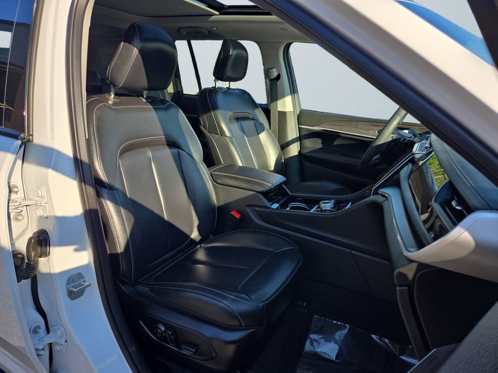 Used 2022 Jeep Grand Cherokee Limited 4xe AWD/4WD image 15