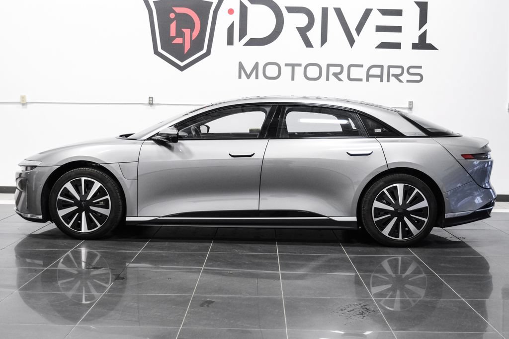 Used 2025 Lucid Air Touring AWD/4WD image 11