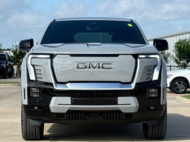 Used 2025 GMC Sierra EV Denali AWD/4WD image 2