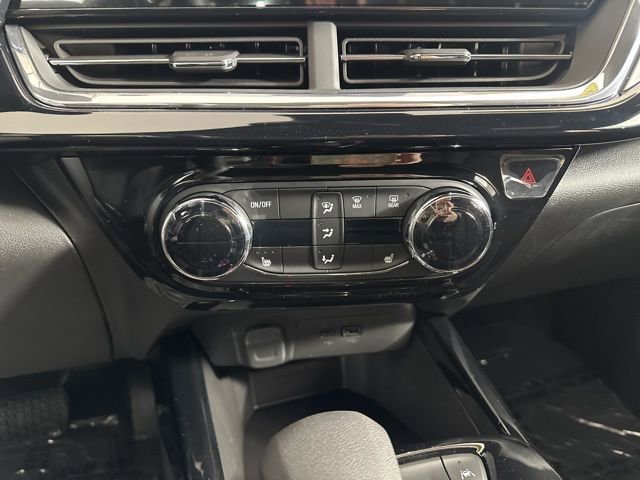 New 2026 Chevrolet Trax RS image 18