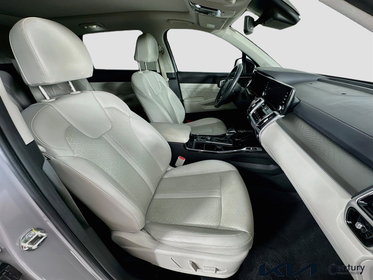 Certified 2023 Kia Sorento SX FWD image 28