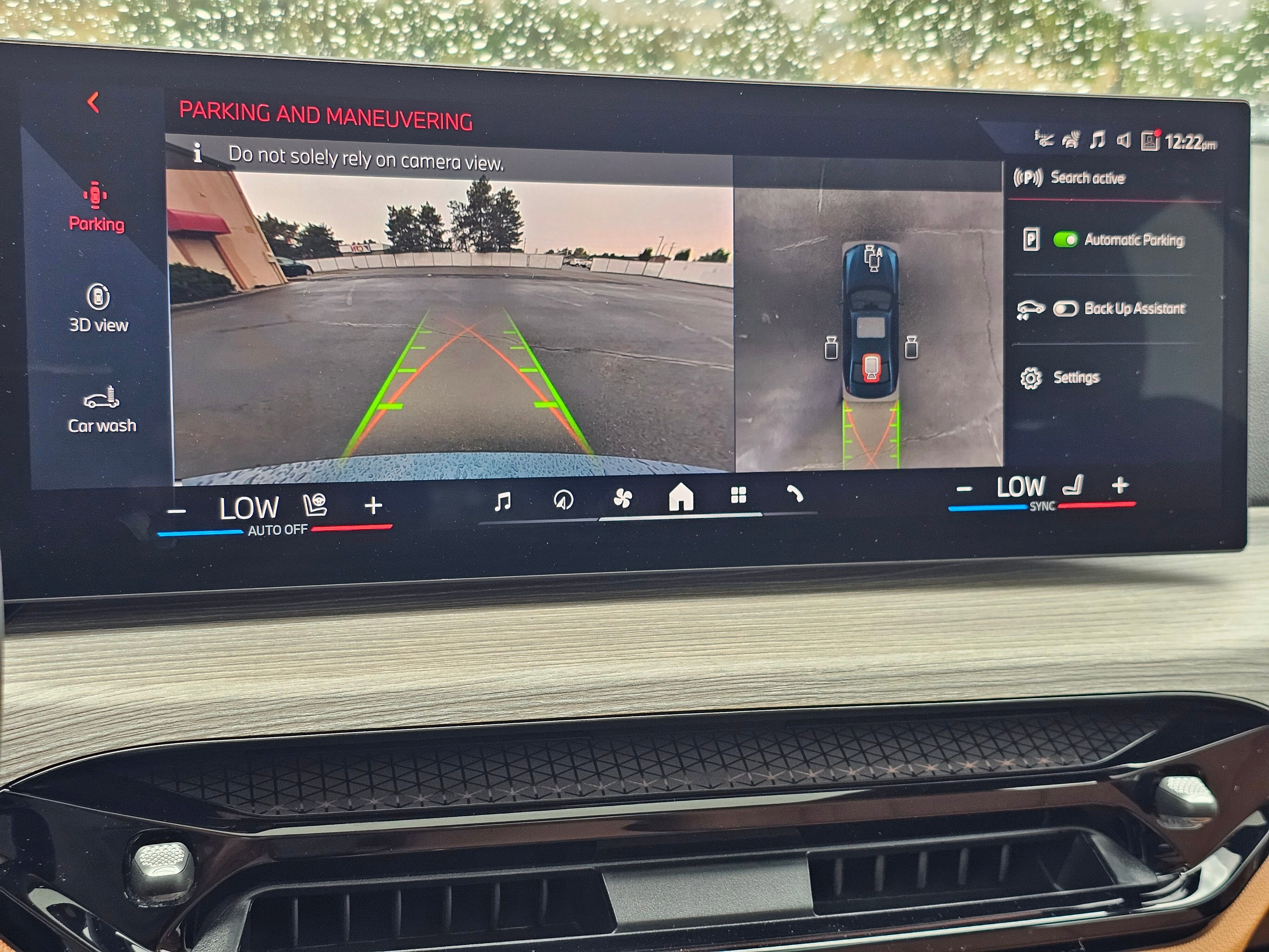 New 2025 BMW 330i xDrive Sedan w/ Premium Package image 21