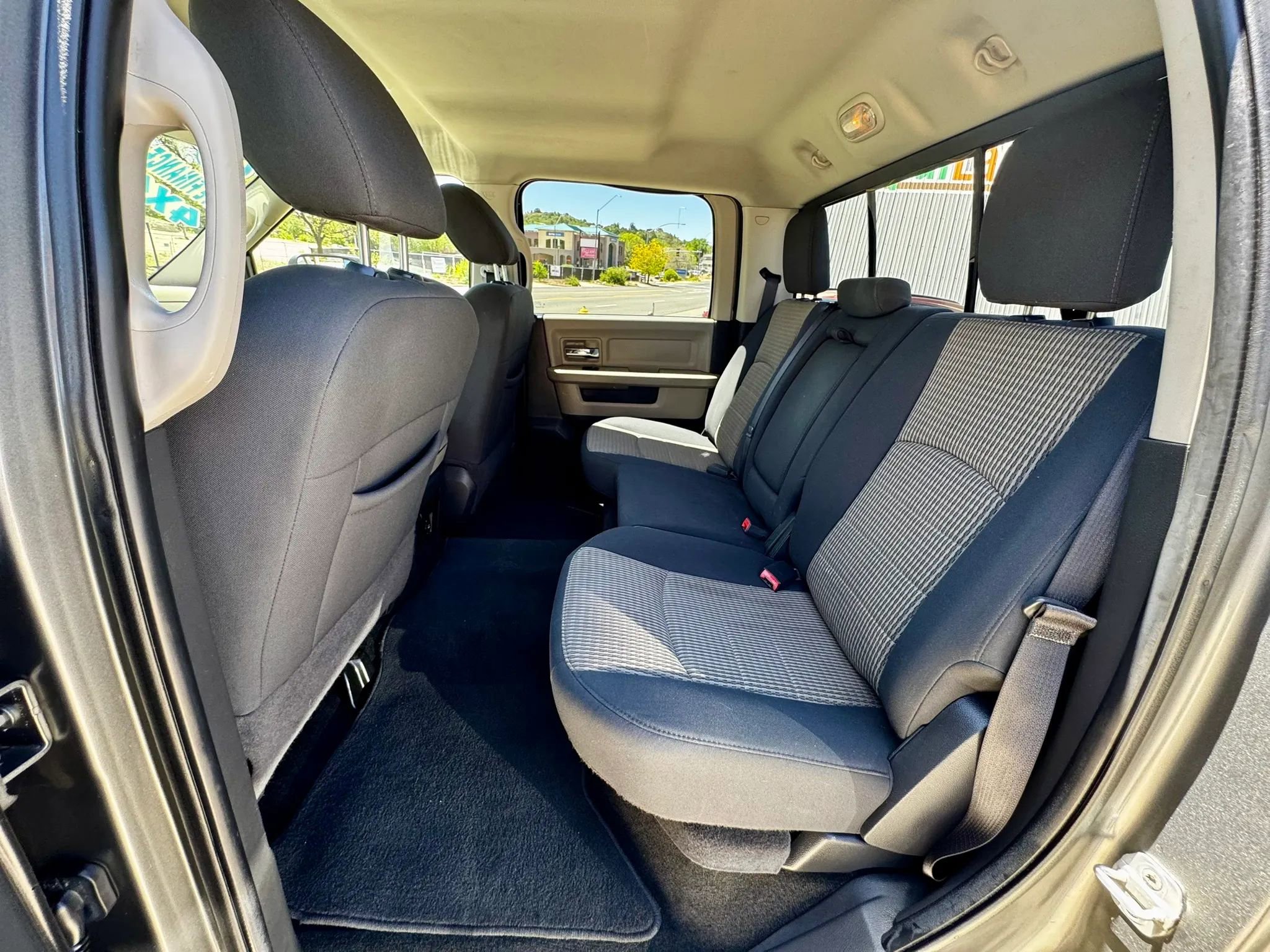 Used 2012 RAM 1500 Big Horn w/ Luxury Group AWD/4WD image 11