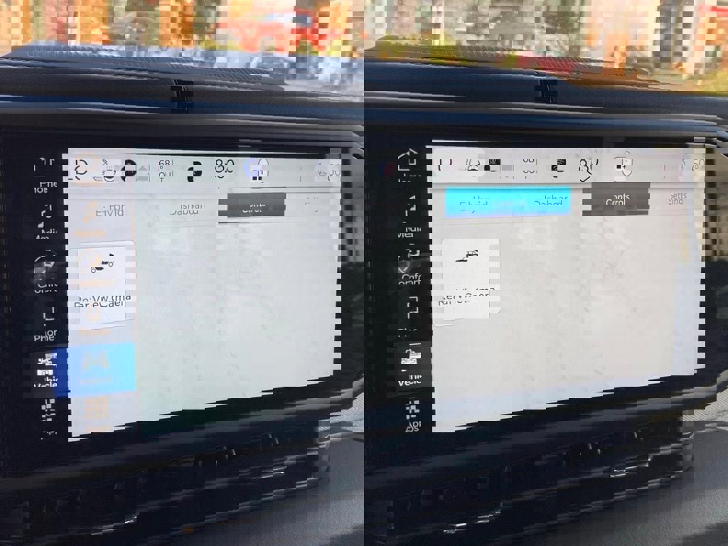 Used 2025 Jeep Wrangler Unlimited Sahara image 19