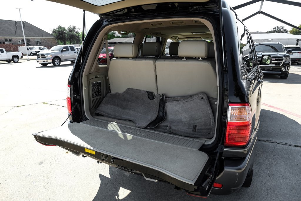 Used 2005 Lexus LX 470 4WD image 63