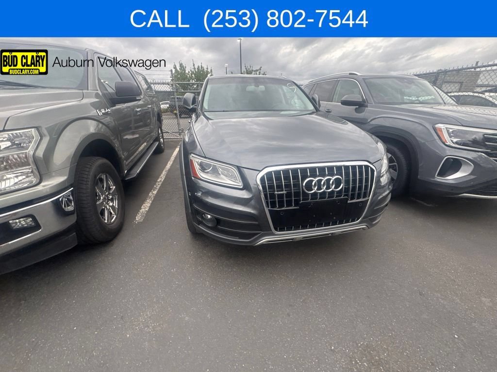 Used 2017 Audi Q5 2.0T Premium Plus w/ Technology Package AWD/4WD image 12