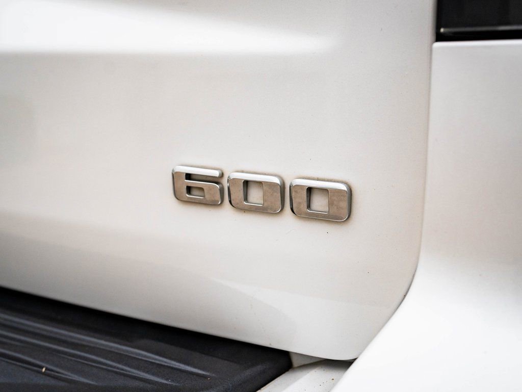 Used 2021 Cadillac Escalade ESV Premium Luxury image 19