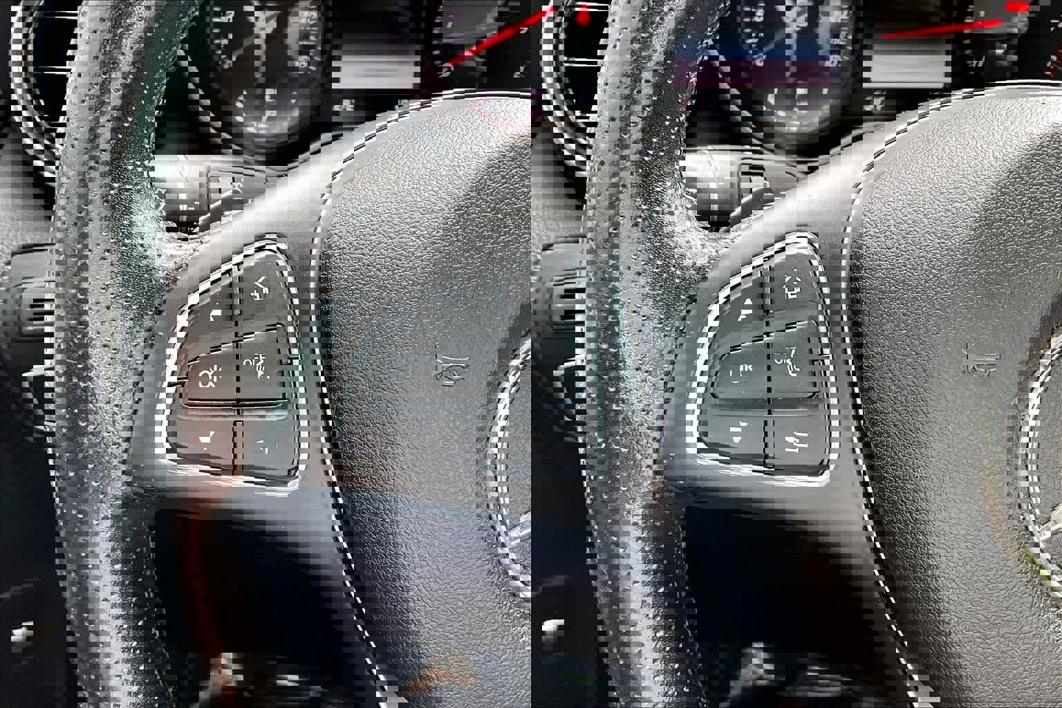 Used 2019 Mercedes-Benz GLC 300 image 23