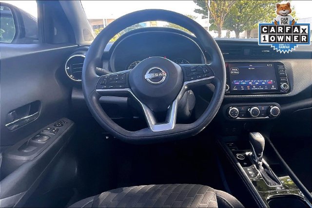 Used 2023 Nissan Kicks SV FWD image 5