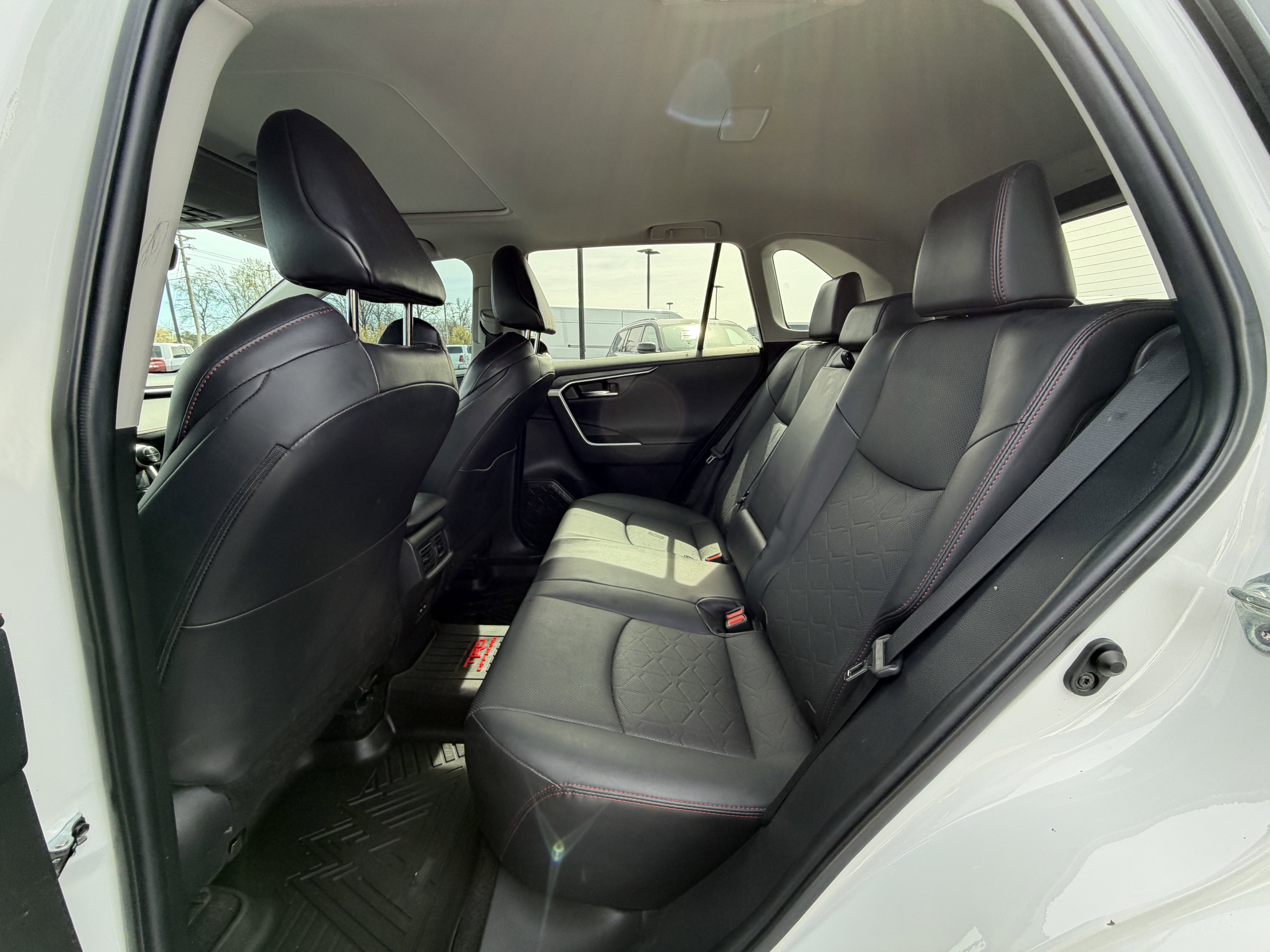 Used 2022 Toyota RAV4 TRD Off-Road w/ TRD Off-Road Weather Package AWD/4WD image 10