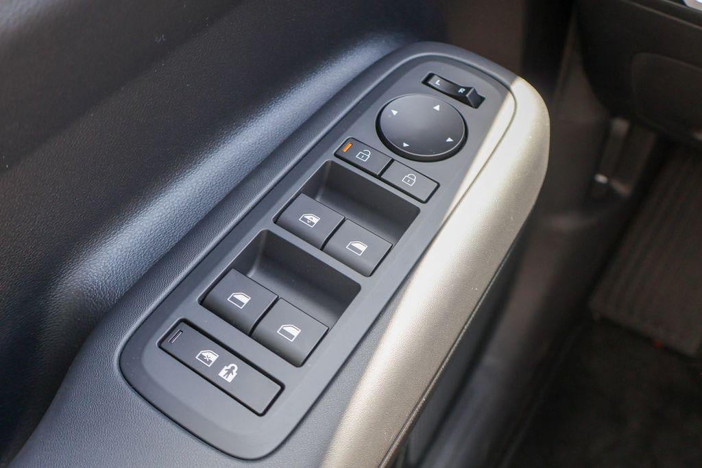 New 2026 Hyundai Santa Fe SE FWD image 18