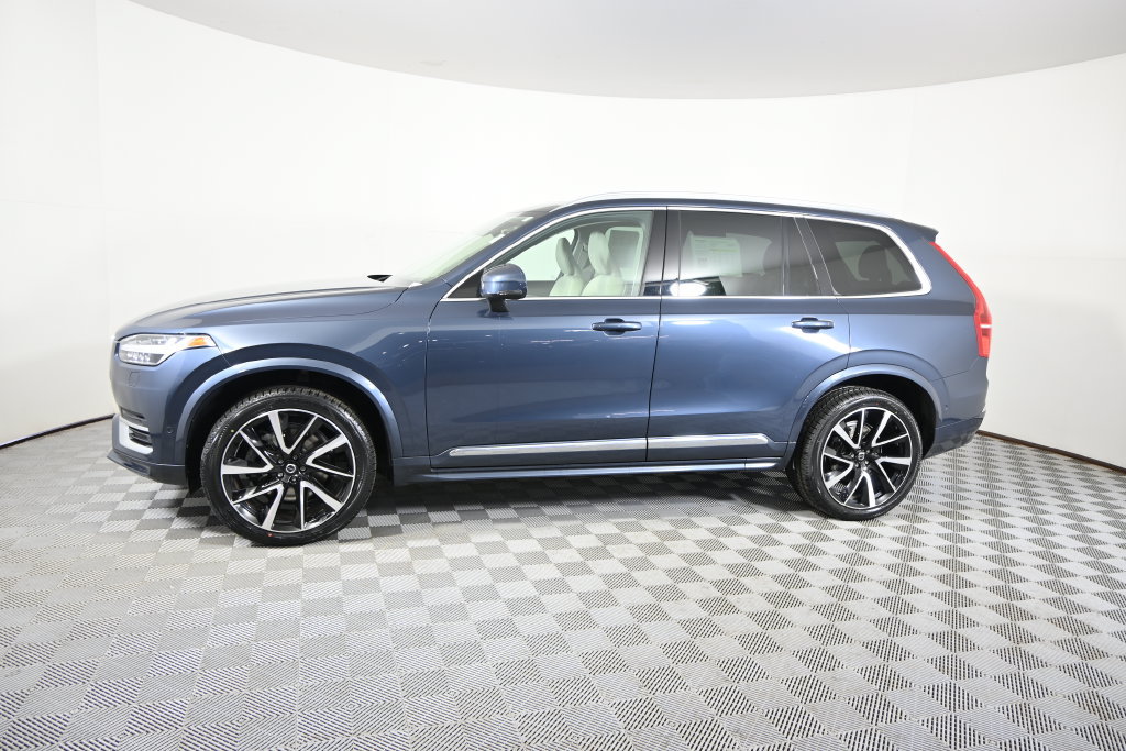 Used 2023 Volvo XC90 B6 Plus w/ Protection Package Premier AWD/4WD image 2