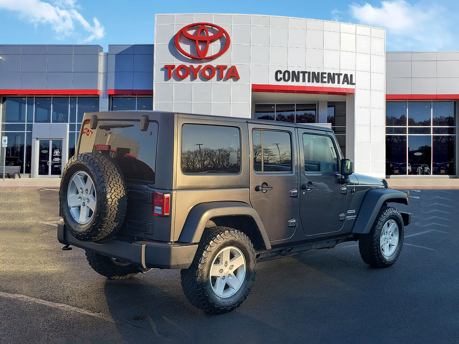 Used 2017 Jeep Wrangler Unlimited Sport w/ Quick Order Package 24S image 5