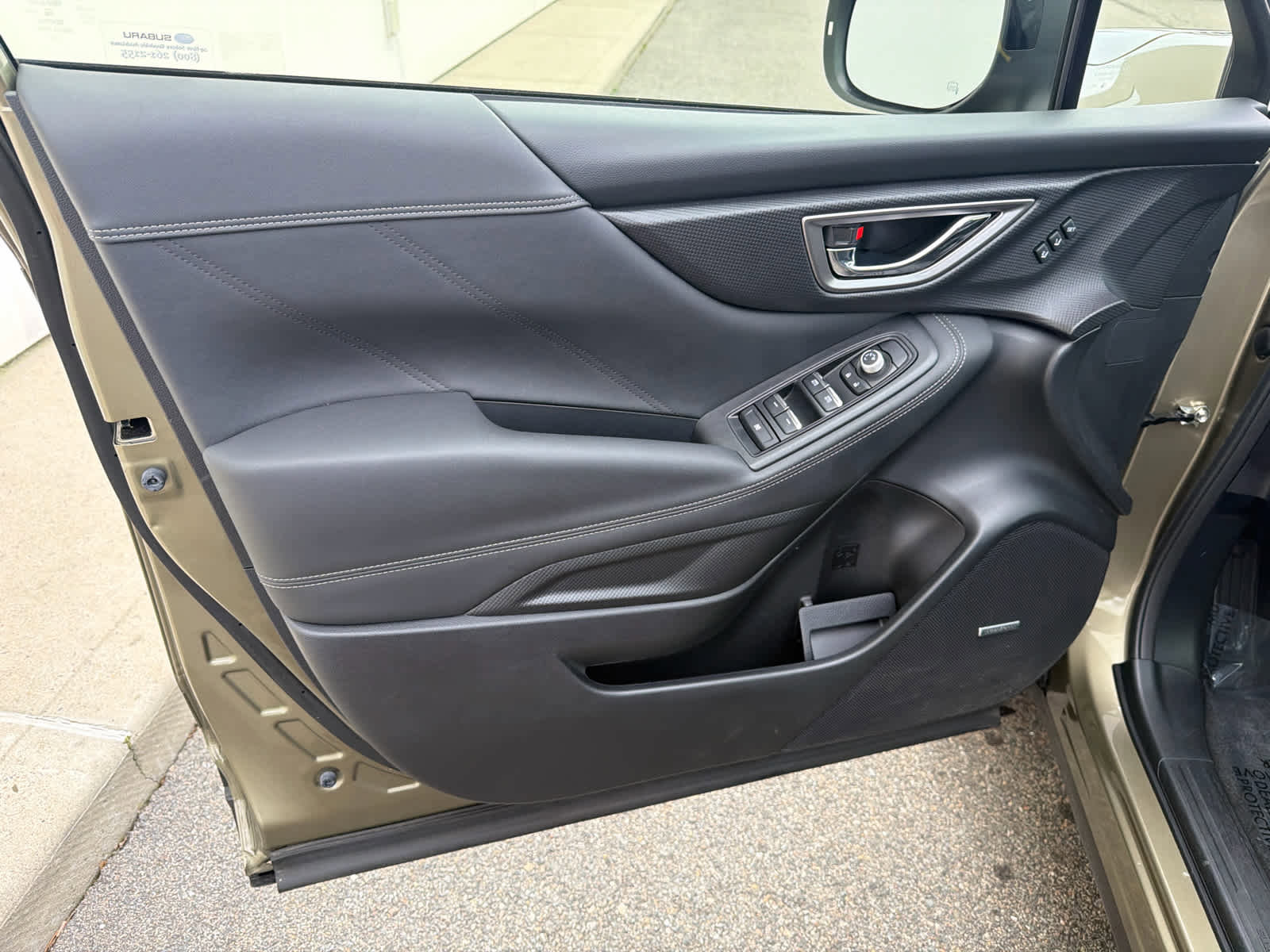 Used 2023 Subaru Forester Touring image 13