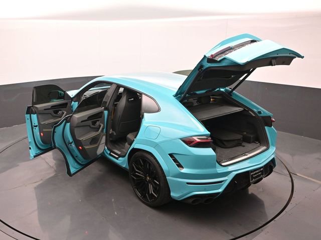 Used 2025 Lamborghini Urus SE AWD/4WD image 29