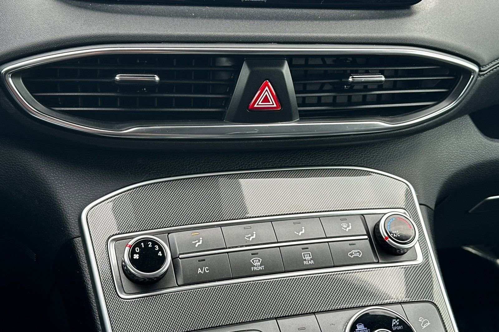 Used 2022 Hyundai Santa Fe SEL image 18