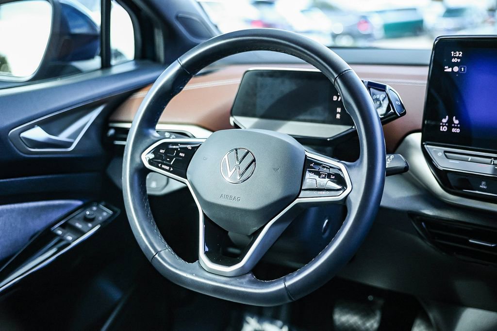 Certified 2023 Volkswagen ID.4 2WD image 21
