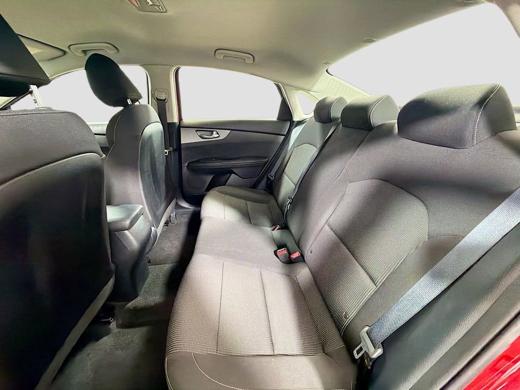 Used 2019 Kia Forte LXS FWD image 24