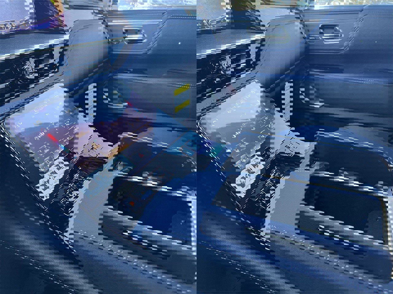 New 2026 INFINITI QX80 4WD w/ Sport Exterior Package image 16