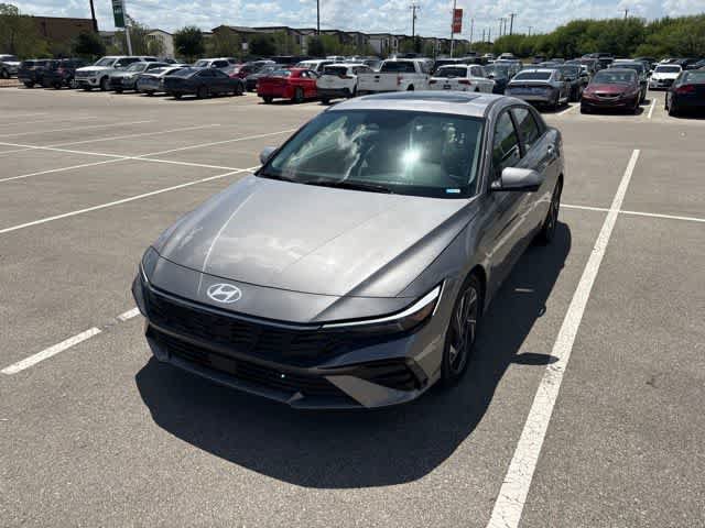 Used 2024 Hyundai Elantra Limited