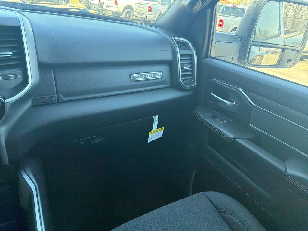 New 2026 RAM 3500 Big Horn AWD/4WD image 25