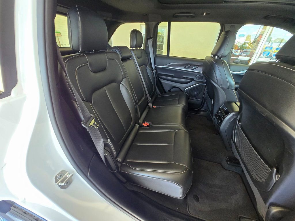 Used 2024 Jeep Grand Cherokee Limited 4xe image 26