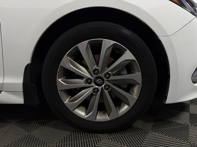 Used 2017 Hyundai Sonata Sport FWD image 12
