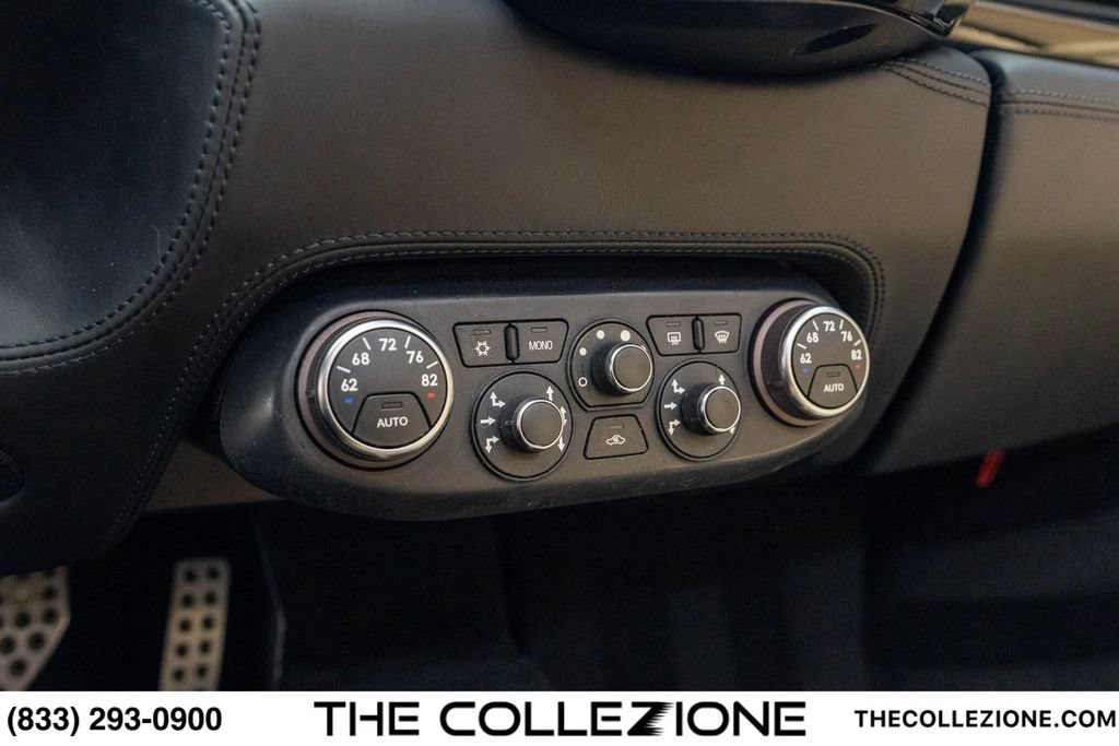Used 2015 Ferrari 458 Spider RWD image 74