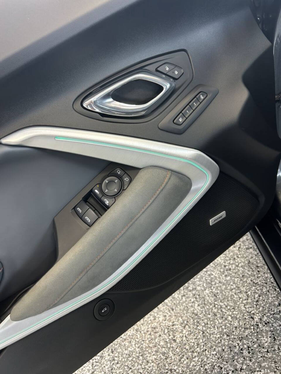 Used 2017 Chevrolet Camaro SS w/ 50th Anniversary Edition RWD image 15
