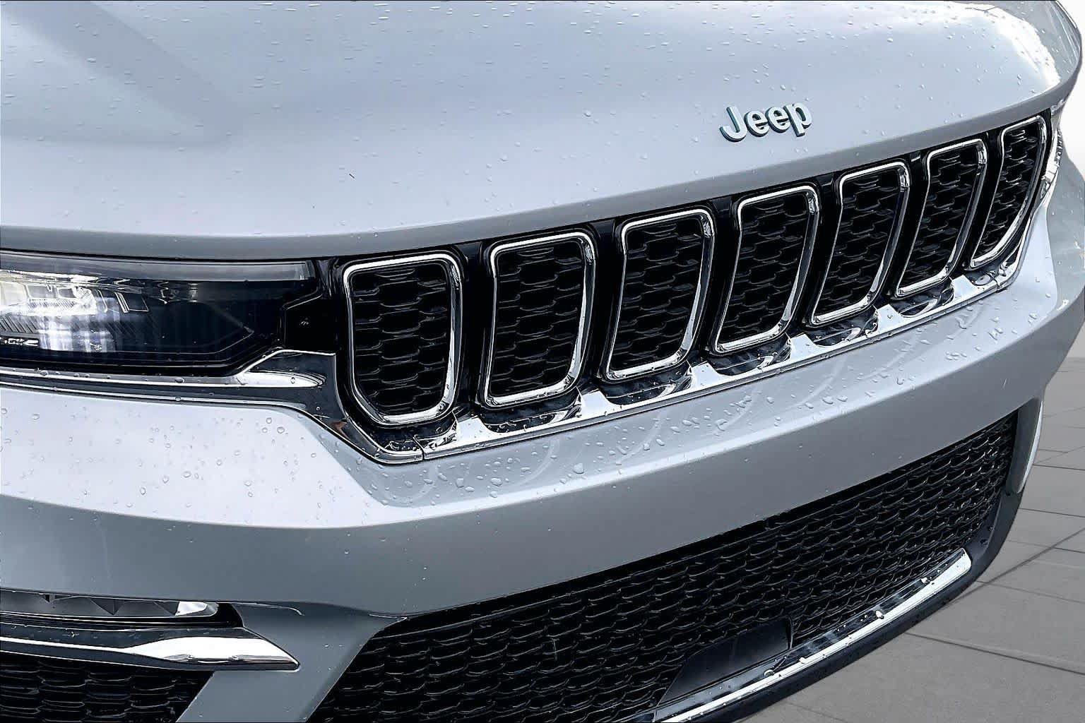 Used 2024 Jeep Grand Cherokee Limited 4xe AWD/4WD image 57