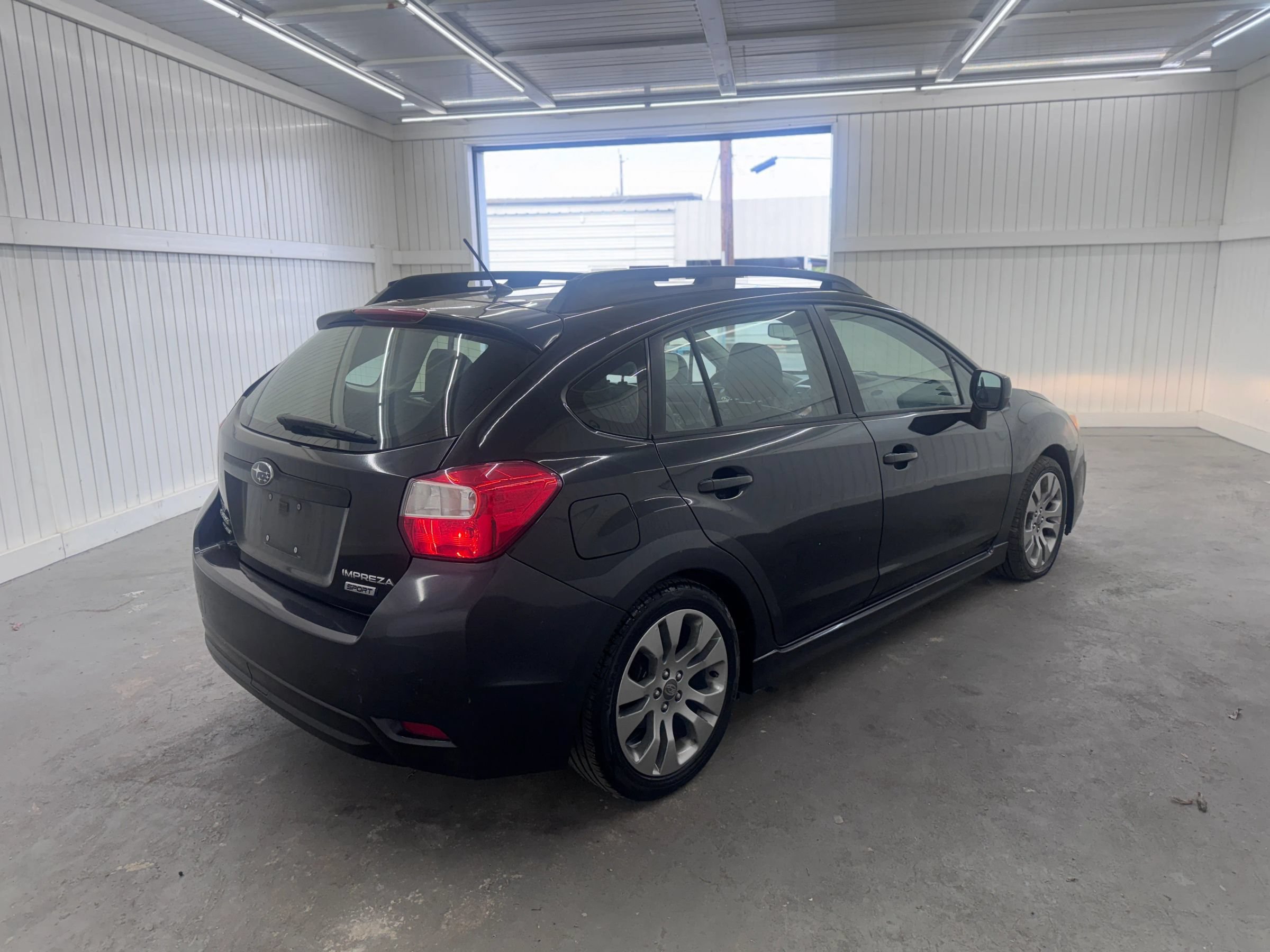 Used 2012 Subaru Impreza 2.0i Sport Limited AWD/4WD image 5