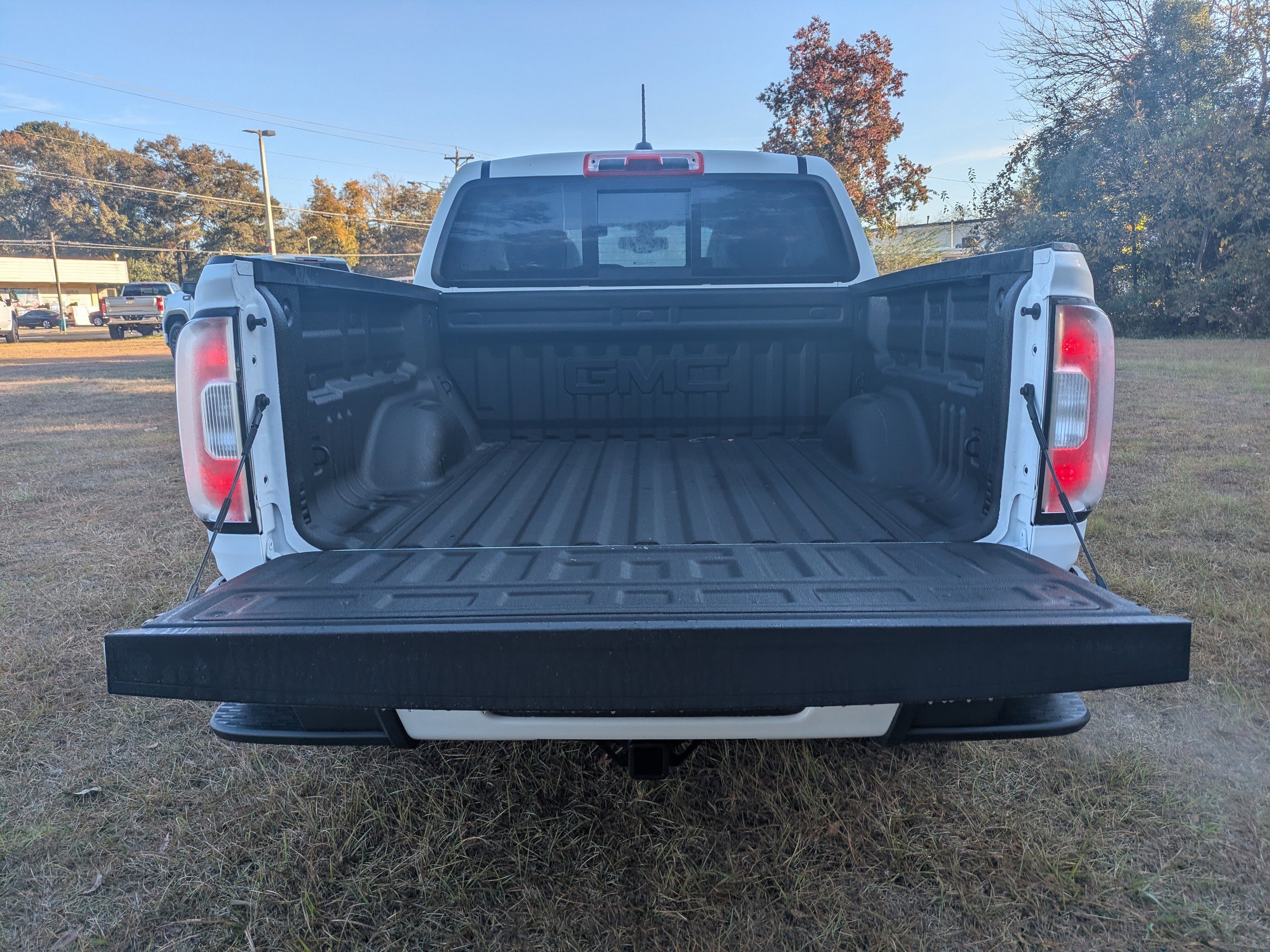 Used 2022 GMC Canyon Elevation w/ Elevation Premium Package image 13