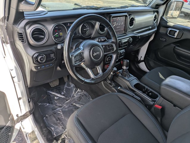 Used 2023 Jeep Wrangler Unlimited Rubicon 4xe w/ Safety Group AWD/4WD image 10