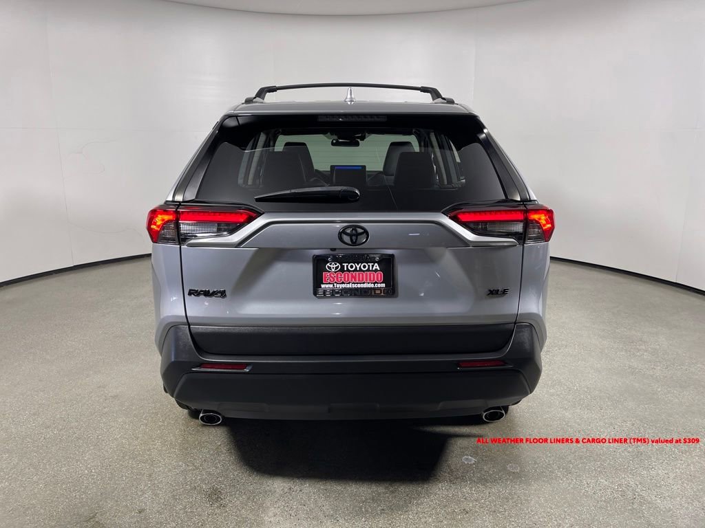 Certified 2023 Toyota RAV4 XLE Premium image 4