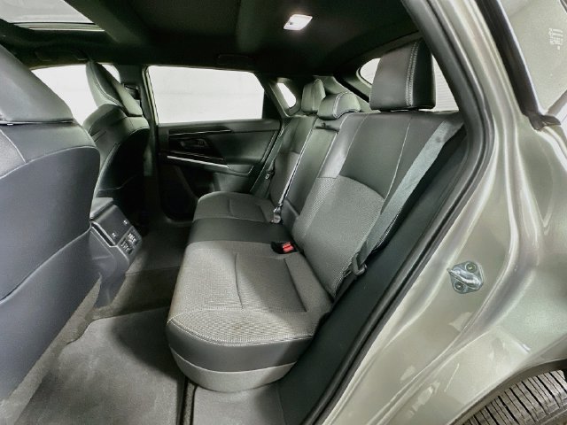 Used 2023 Toyota bZ4X AWD image 24