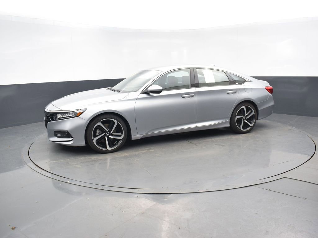 Used 2020 Honda Accord Sport image 2