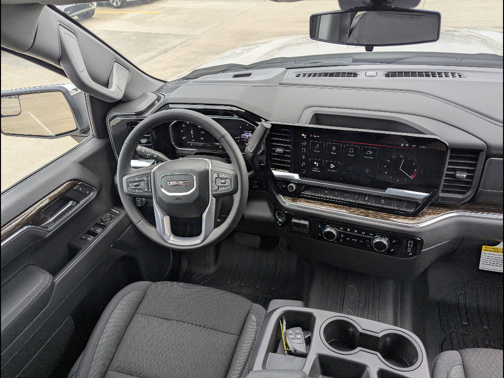 New 2026 GMC Sierra 1500 SLE image 19