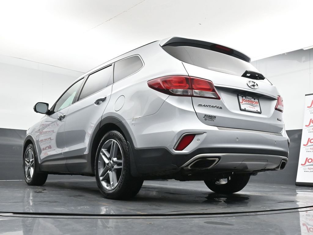 Used 2017 Hyundai Santa Fe SE image 37