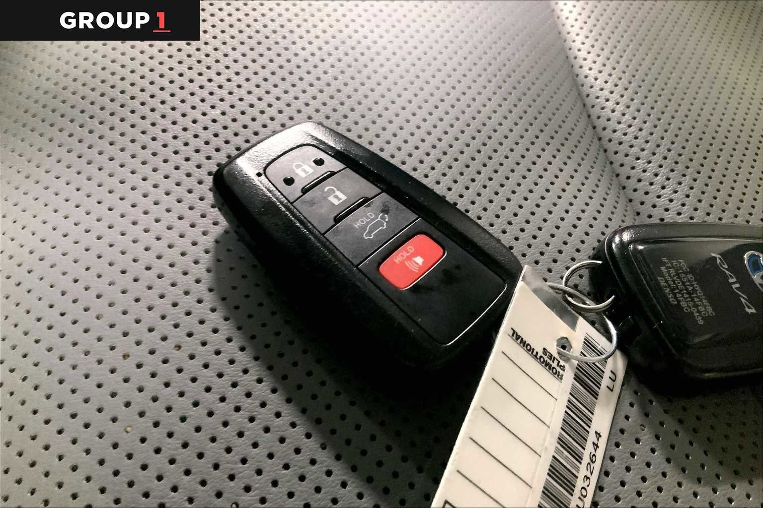 Used 2021 Toyota RAV4 Limited image 14