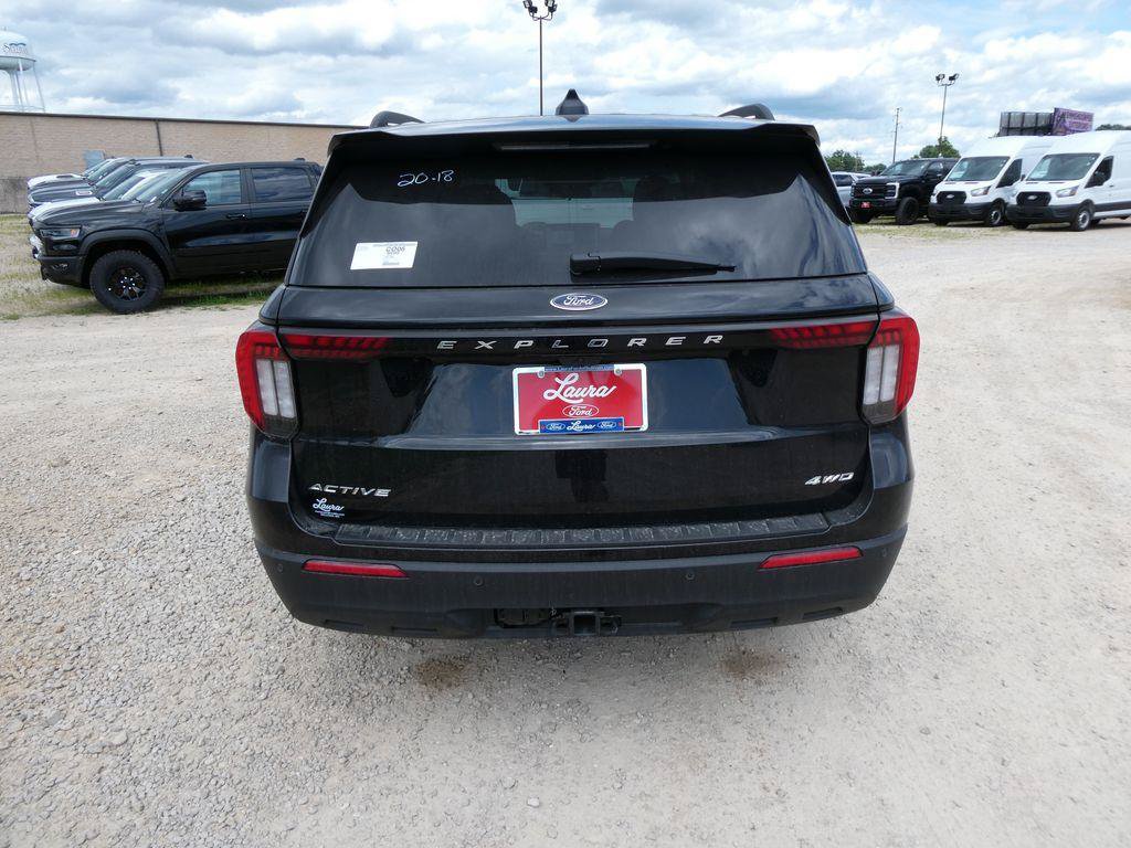 New 2026 Ford Explorer Active AWD/4WD image 6