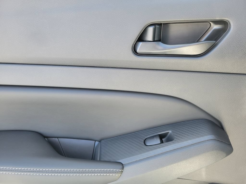 New 2026 Nissan Altima 2.5 SV FWD image 30