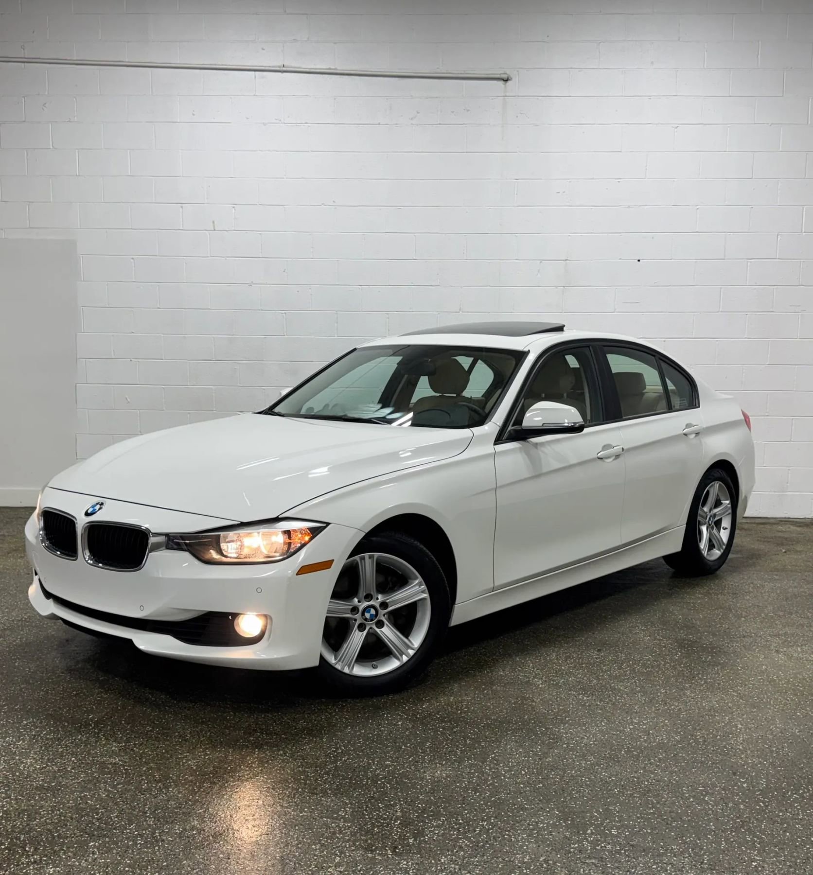 Used 2015 BMW 328i Sedan image 7