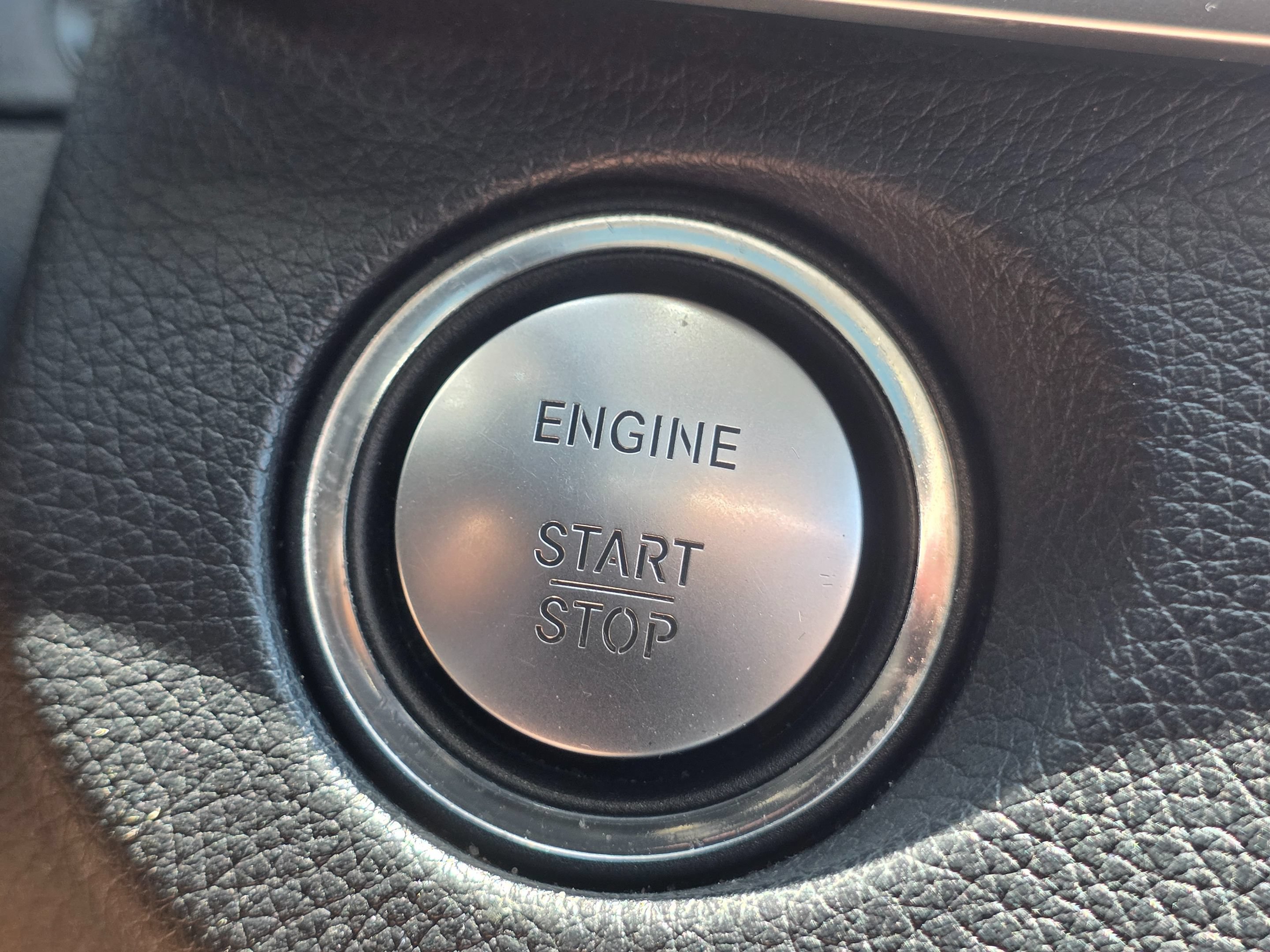 Used 2015 Mercedes-Benz E 350 Sedan w/ Premium 1 Package image 31