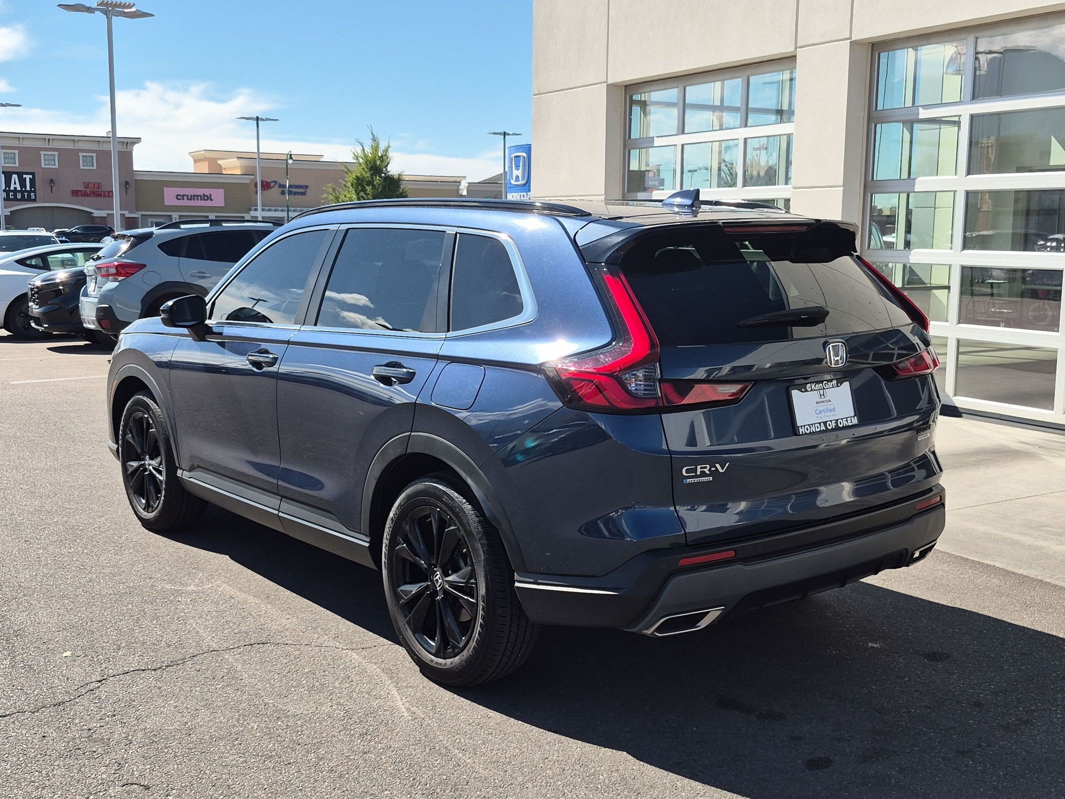 Used 2025 Honda CR-V Sport Touring image 8