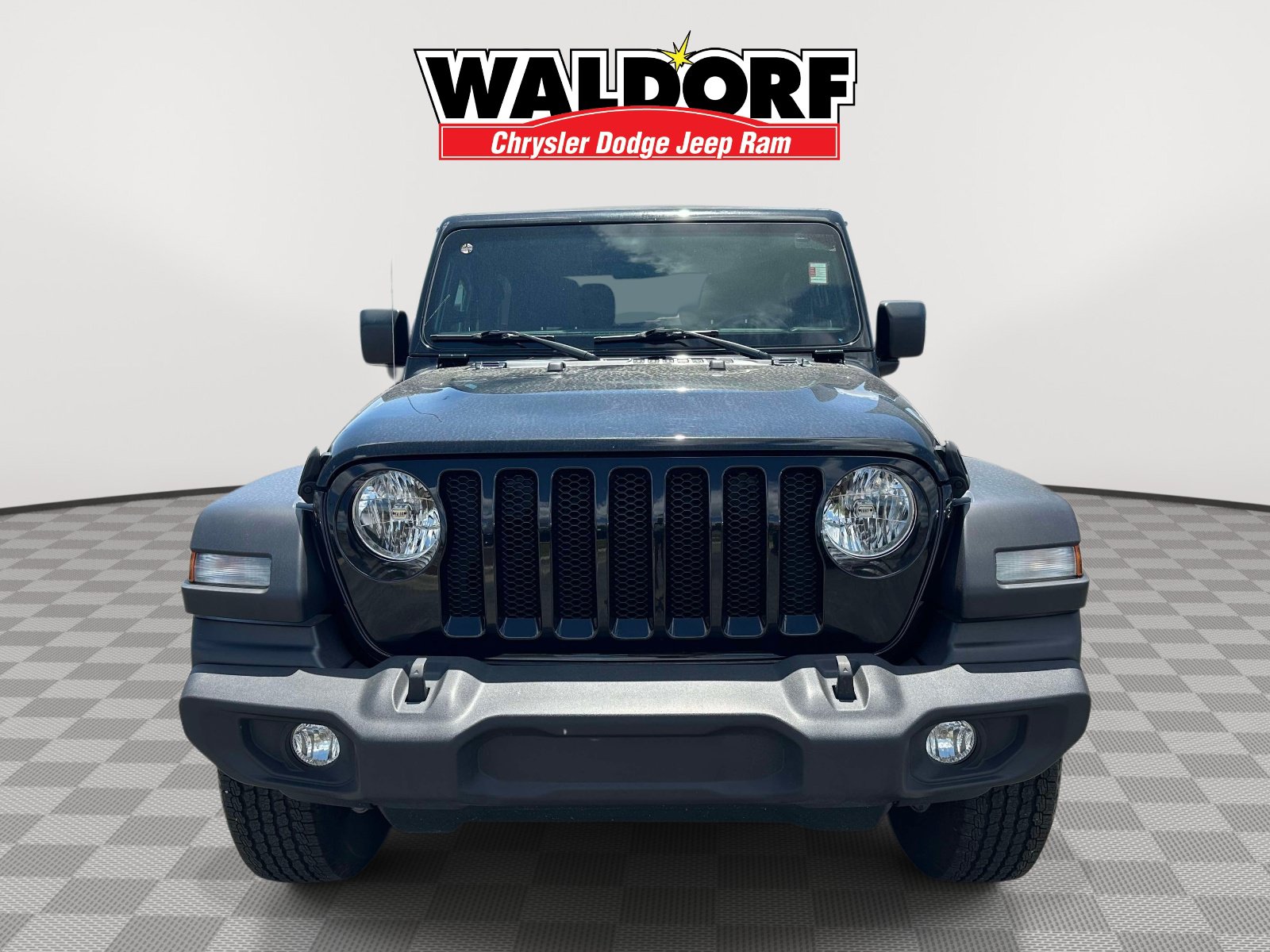 Used 2022 Jeep Wrangler Sport AWD/4WD image 2