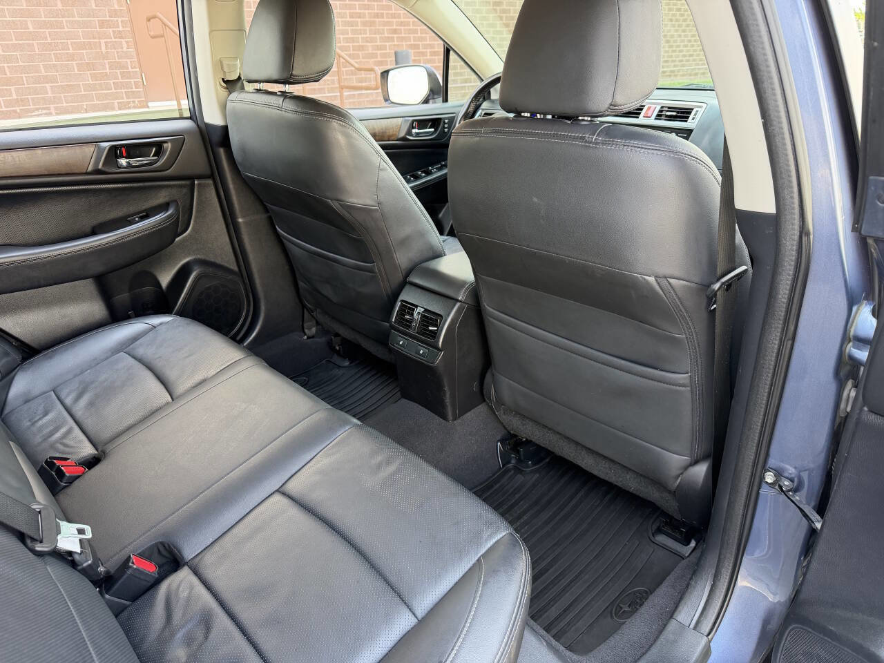Used 2016 Subaru Outback 2.5i Limited w/ Protection Package #2 AWD/4WD image 35