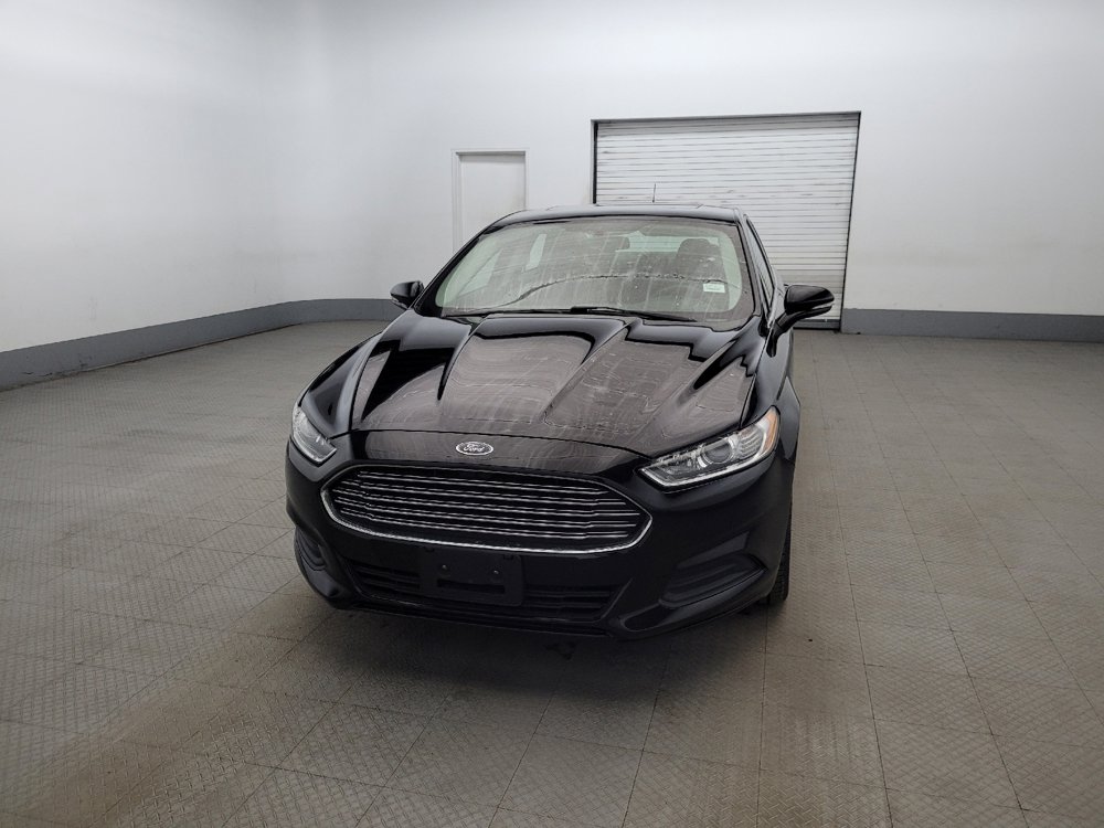 Used 2016 Ford Fusion SE image 15