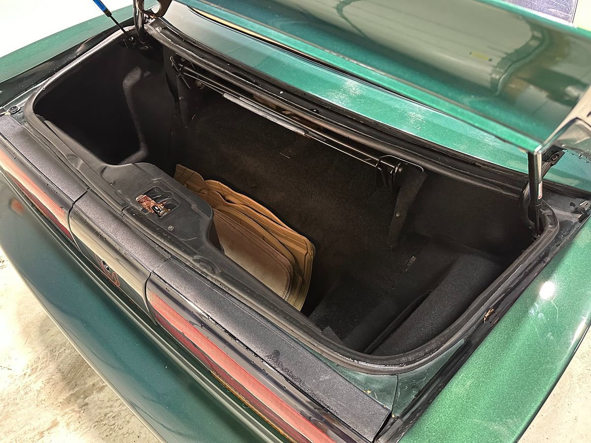 Used 1992 Pontiac Firebird Convertible RWD image 9